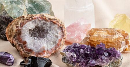 Various Crystals and Stones used in healing